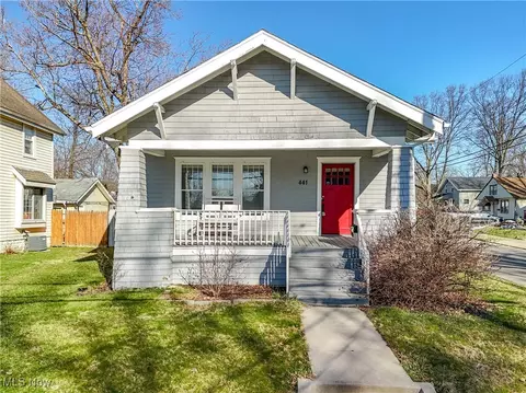 441 Ashland Ave, Cuyahoga Falls, OH 44221