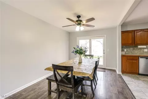 Dining - 644 University Ave, Elyria, OH 44035 photo 2 of 4