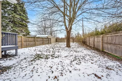 1530 E 219th St, Euclid, OH 44117 photo 39