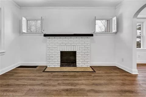 1530 E 219th St, Euclid, OH 44117 photo 8