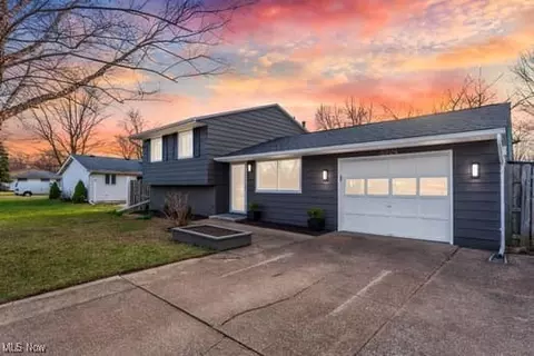 3924 N Leavitt Rd, Lorain, OH 44053