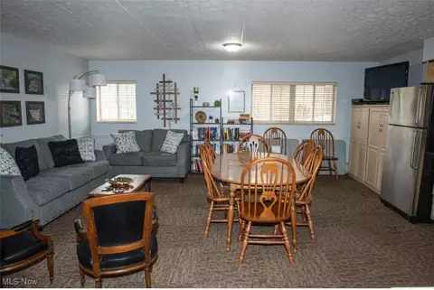 Dining - 5200 West Blvd #407, Boardman, OH 44512 photo 1 of 1