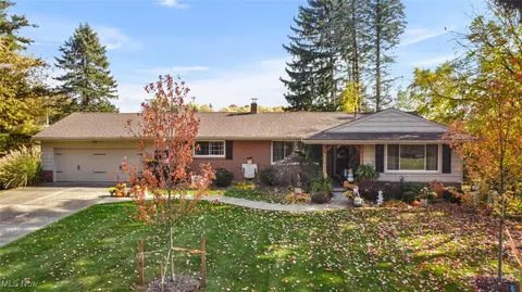 4600 Midpine St, Louisville, OH 44641