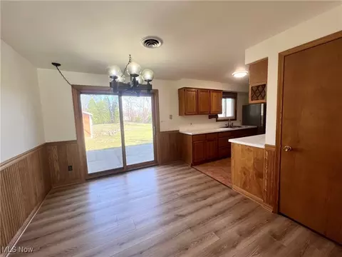 38494 E River Rd, Elyria, OH 44035 photo 7