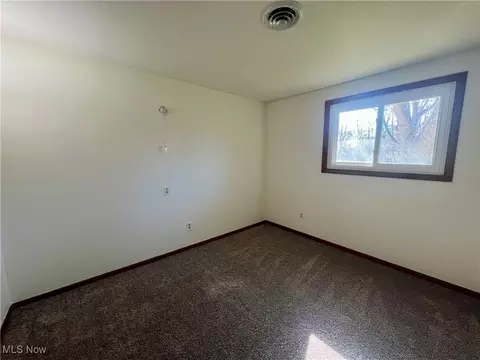 38494 E River Rd, Elyria, OH 44035 photo 14