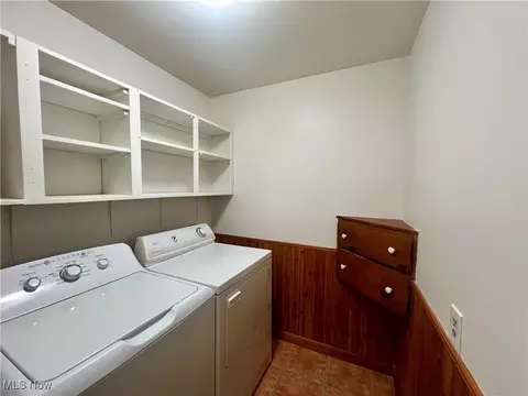 38494 E River Rd, Elyria, OH 44035 photo 11