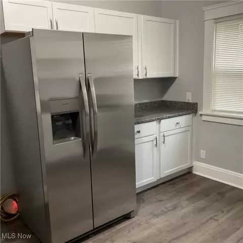 Kitchen - 925 E 236th St, Euclid, OH 44123 photo 3 of 3