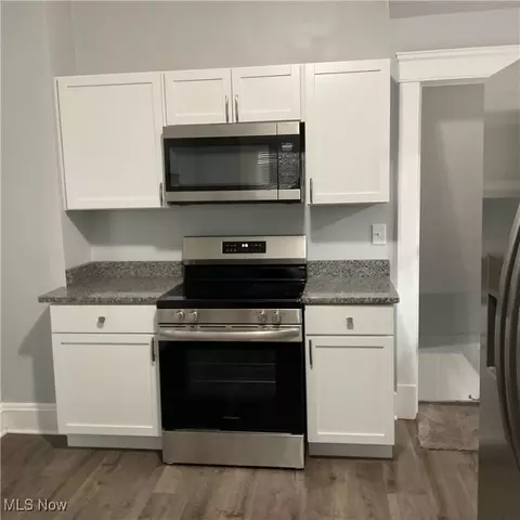 Kitchen - 925 E 236th St, Euclid, OH 44123 photo 1 of 3