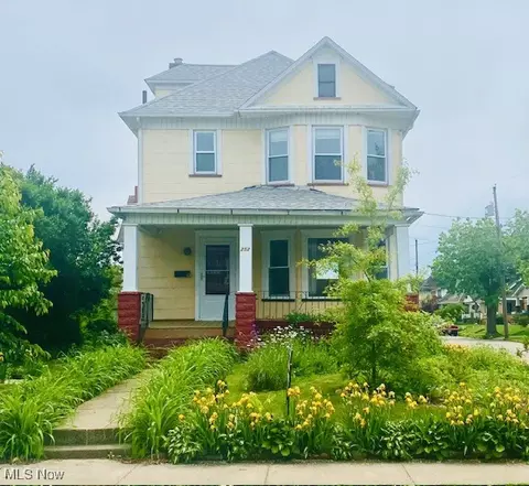 252 W Summit St, Alliance, OH 44601