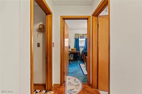 Entry Way - 5170 Broadway, Lorain, OH 44052 photo 1 of 1