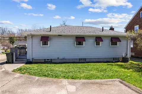 Exterior - 5170 Broadway, Lorain, OH 44052 photo 7 of 9