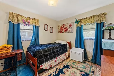 Bedroom - 5170 Broadway, Lorain, OH 44052 photo 3 of 4