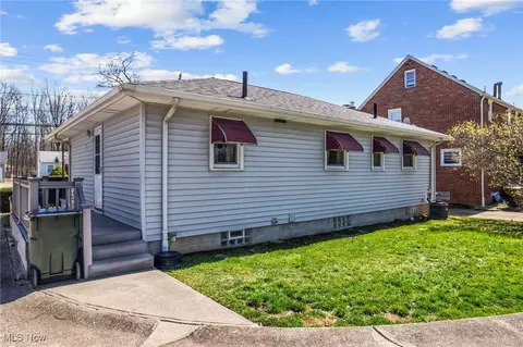 Exterior - 5170 Broadway, Lorain, OH 44052 photo 6 of 9
