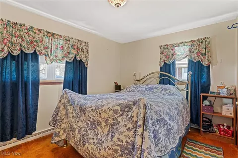 Bedroom - 5170 Broadway, Lorain, OH 44052 photo 1 of 4