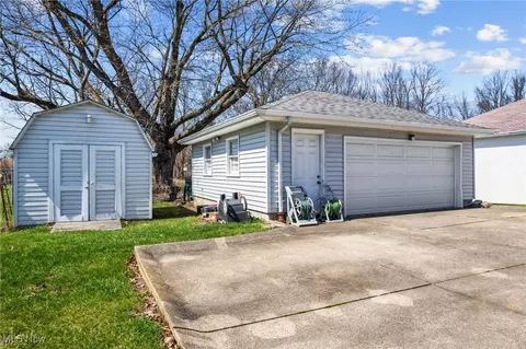 Exterior - 5170 Broadway, Lorain, OH 44052 photo 9 of 9