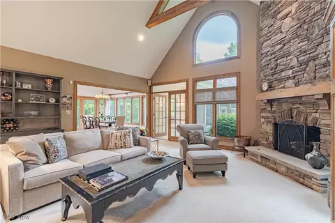 Living - 35906 Solon Rd, Solon, OH 44139 photo 1 of 2