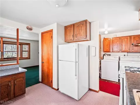 3350 Grant St, Lorain, OH 44052 photo 9