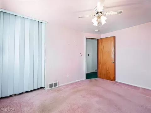 3350 Grant St, Lorain, OH 44052 photo 12
