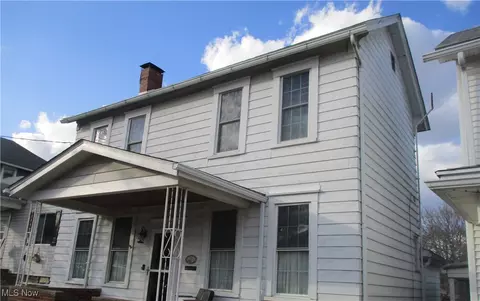 Exterior - 131 Cherry St, Barnesville, OH 43713 photo 2 of 5