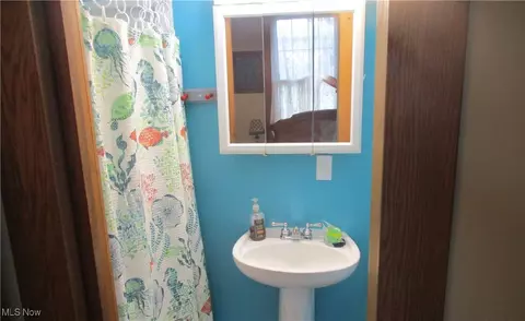 Bath - 131 Cherry St, Barnesville, OH 43713 photo 1 of 3
