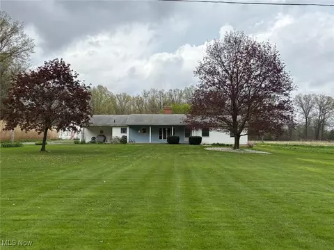 17900 Western Reserve Rd, North Benton, OH 44449