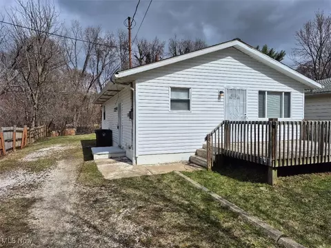 1265 Sparhawk Ave, Akron, OH 44305