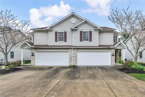 9046 Arden Dr, Mentor, OH 44060