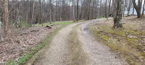 75294 Bethel Rd, Newcomerstown, OH 43832