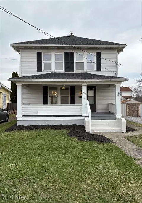 7977 2nd St, Masury, OH 44438