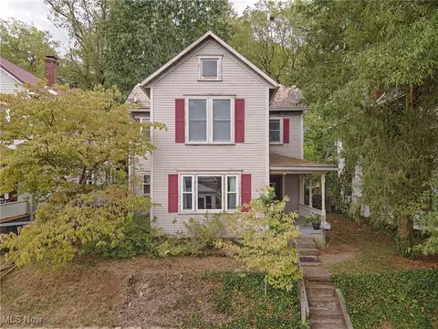 622 Ninth St, Marietta, OH 45750