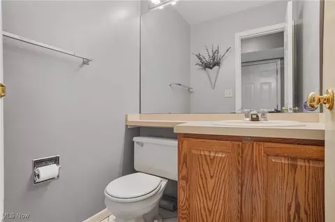 1203 Red Tail Hawk Ct #4, Boardman, OH 44512 photo 31