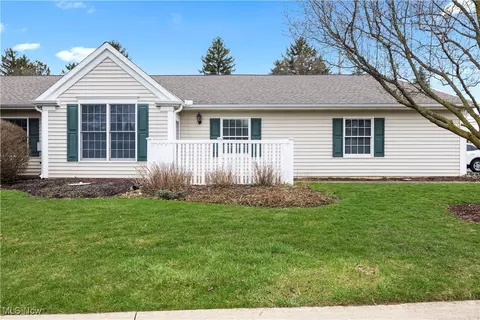 2 Deer Track Trl #A, Norwalk, OH 44857