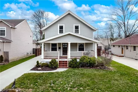 26926 1st St, Westlake, OH 44145