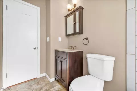 29138 Weber Ave, Wickliffe, OH 44092 photo 12