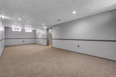 29138 Weber Ave, Wickliffe, OH 44092 photo 23