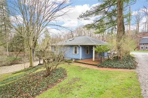 3855 Granger Rd, Bath, OH 44210 photo 5