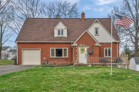 123 35th St NW, Canton, OH 44709