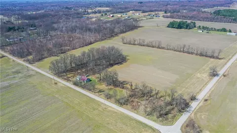 Arrel Road, Poland, OH 44436
