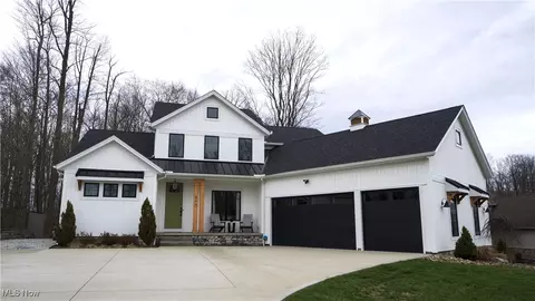 217 Ruby Ln, Streetsboro, OH 44241