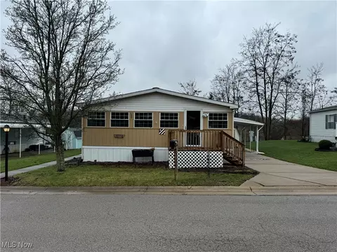 14980 Sprucevale #105, East Liverpool, OH 43920