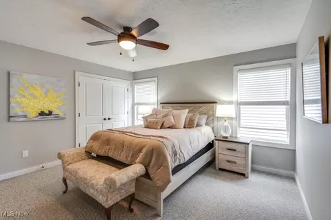 Bedroom - 172 Larimar Dr, Willowick, OH 44095 photo 5 of 6