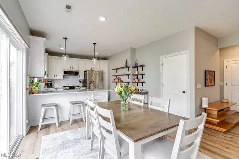 Dining - 172 Larimar Dr, Willowick, OH 44095 photo 3 of 4