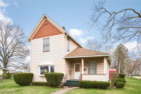 936 Euclid St SW, Massillon, OH 44647