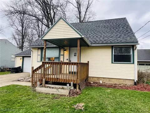 1406 Myrtle Ave, Ashtabula, OH 44004 photo 7