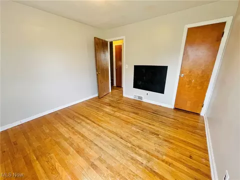 1406 Myrtle Ave, Ashtabula, OH 44004 photo 14