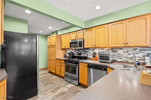 3943 Devon Dr SE, Warren, OH 44484 photo 17
