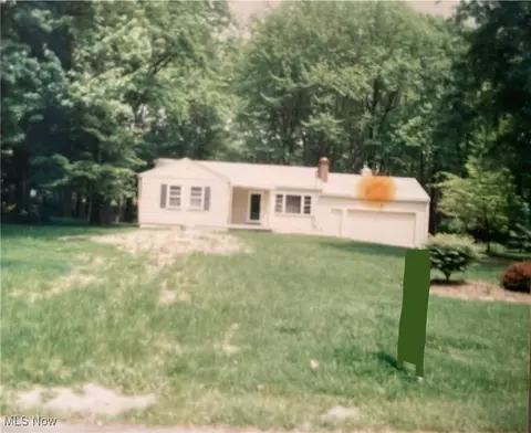 3943 Devon Dr SE, Warren, OH 44484 photo 3