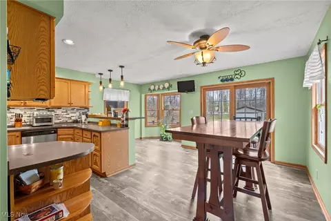 3943 Devon Dr SE, Warren, OH 44484 photo 13