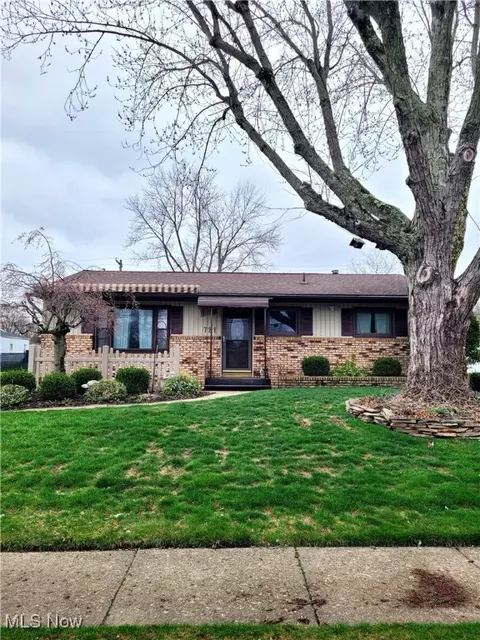 721 Marion Ave NW, Massillon, OH 44646