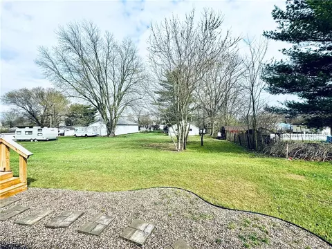 Exterior - 40 Main St, Vincent, OH 45784 photo 8 of 8